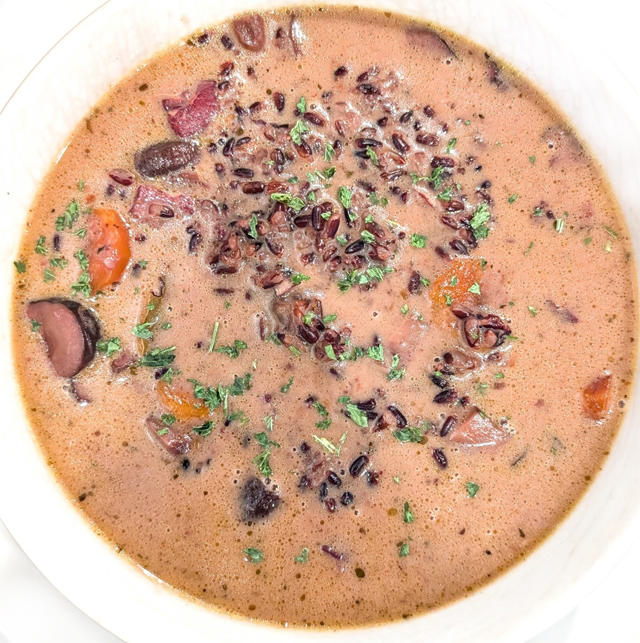 >Creamy Chicken, Shiitake Mushroom, and Black Rice Soup 
